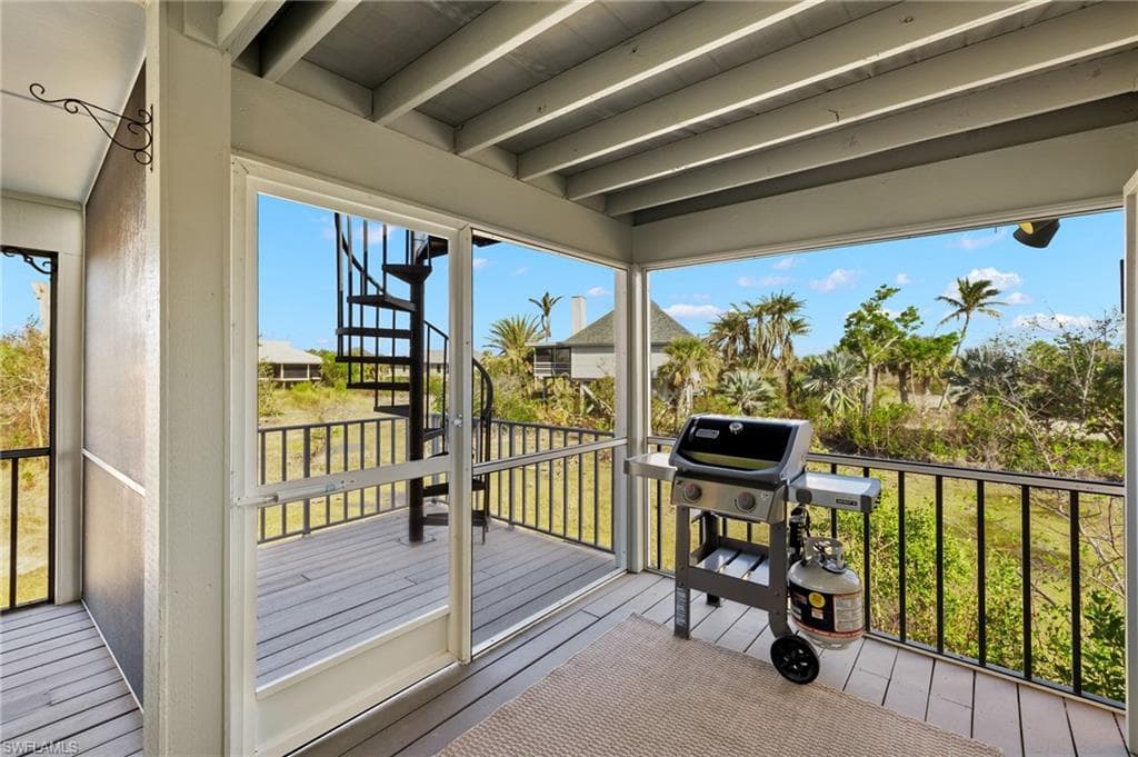 4245 Gulf Pines DR, SANIBEL FL 33957-9