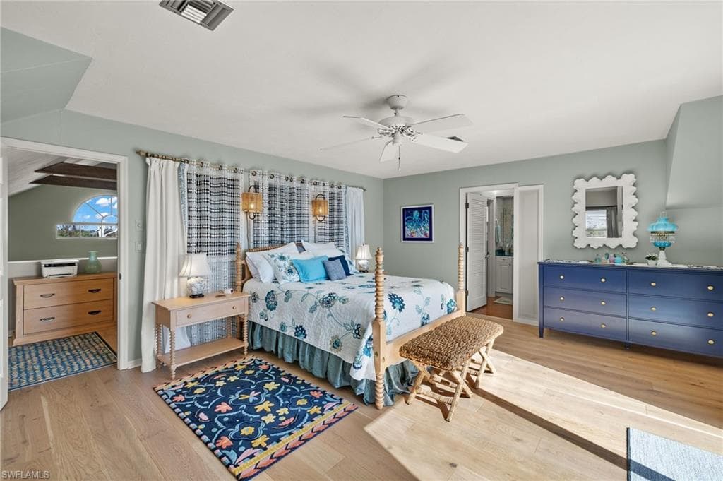 4245 Gulf Pines DR, SANIBEL FL 33957-24