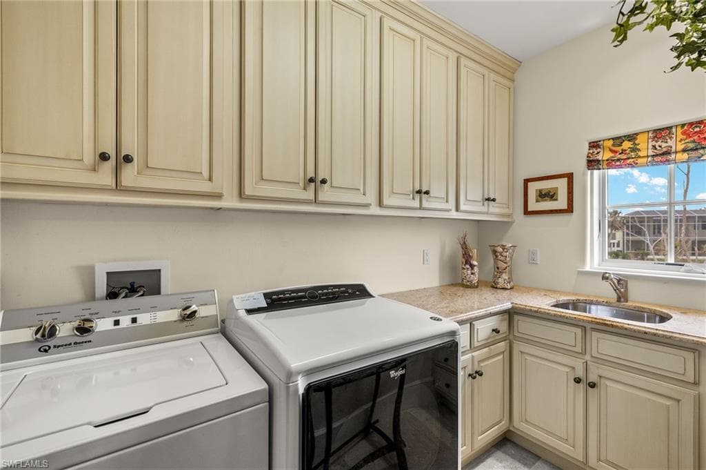 4972 Joewood DR, SANIBEL FL 33957-16