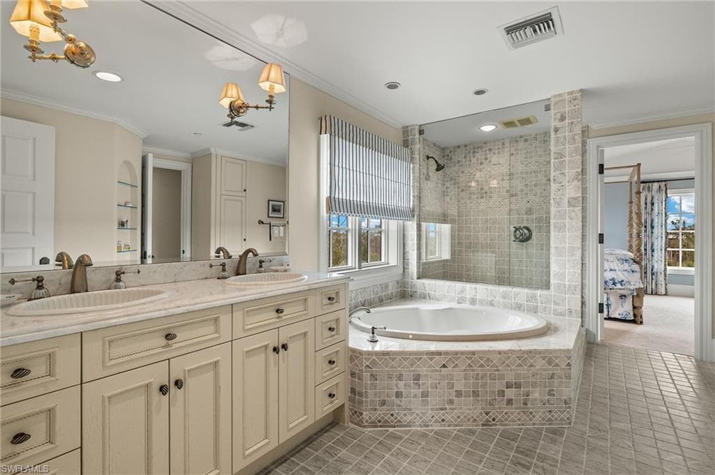 4972 Joewood DR, SANIBEL FL 33957-31
