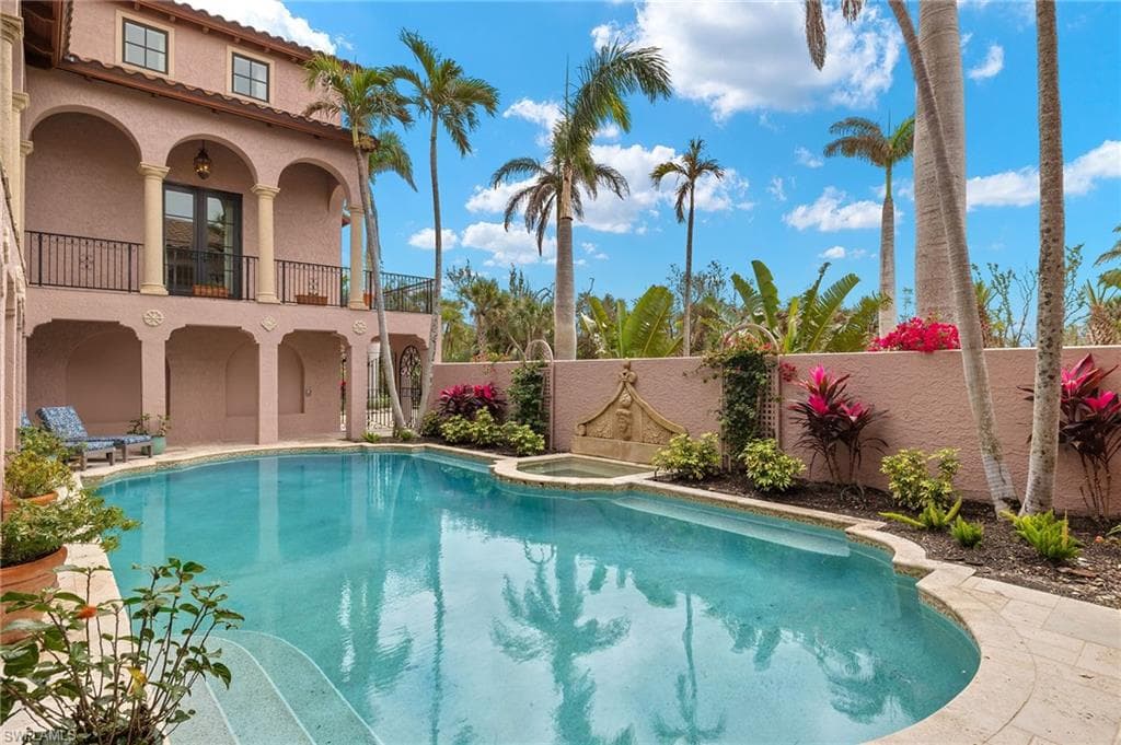 4972 Joewood DR, SANIBEL FL 33957-44