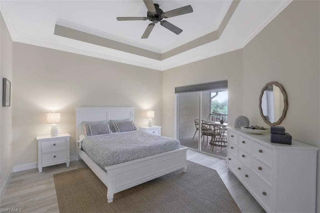 1240 Shady Rest LN # 102, NAPLES FL 34103-11