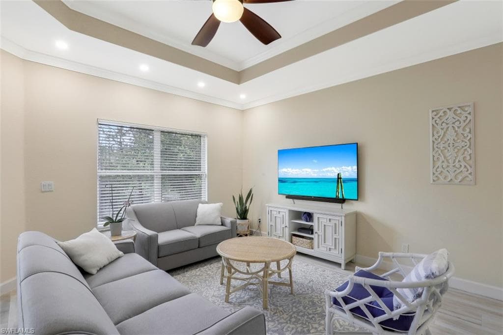 1240 Shady Rest LN # 102, NAPLES FL 34103-4