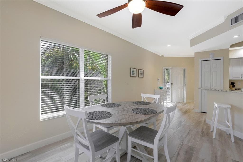 1240 Shady Rest LN # 102, NAPLES FL 34103-7