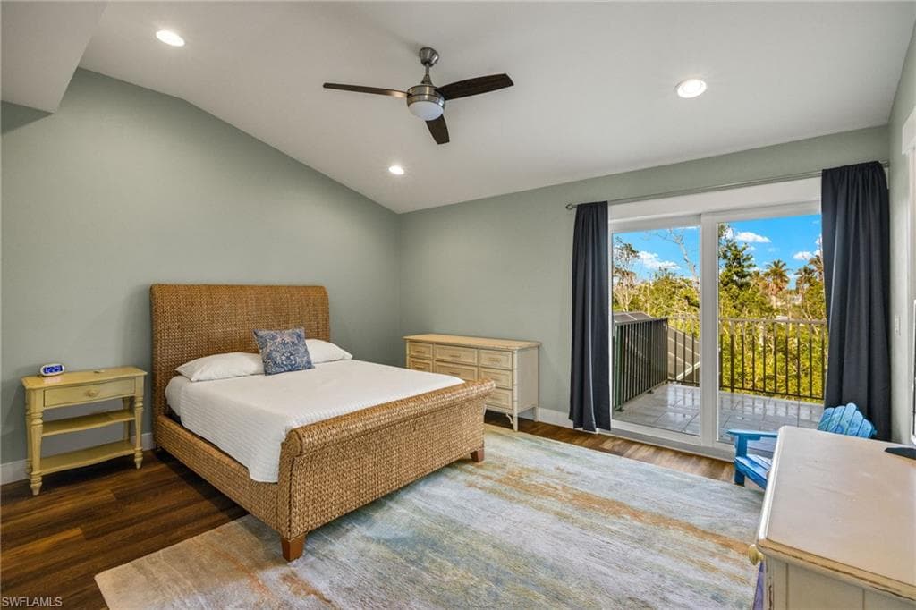 460 E Gulf DR, SANIBEL FL 33957-27