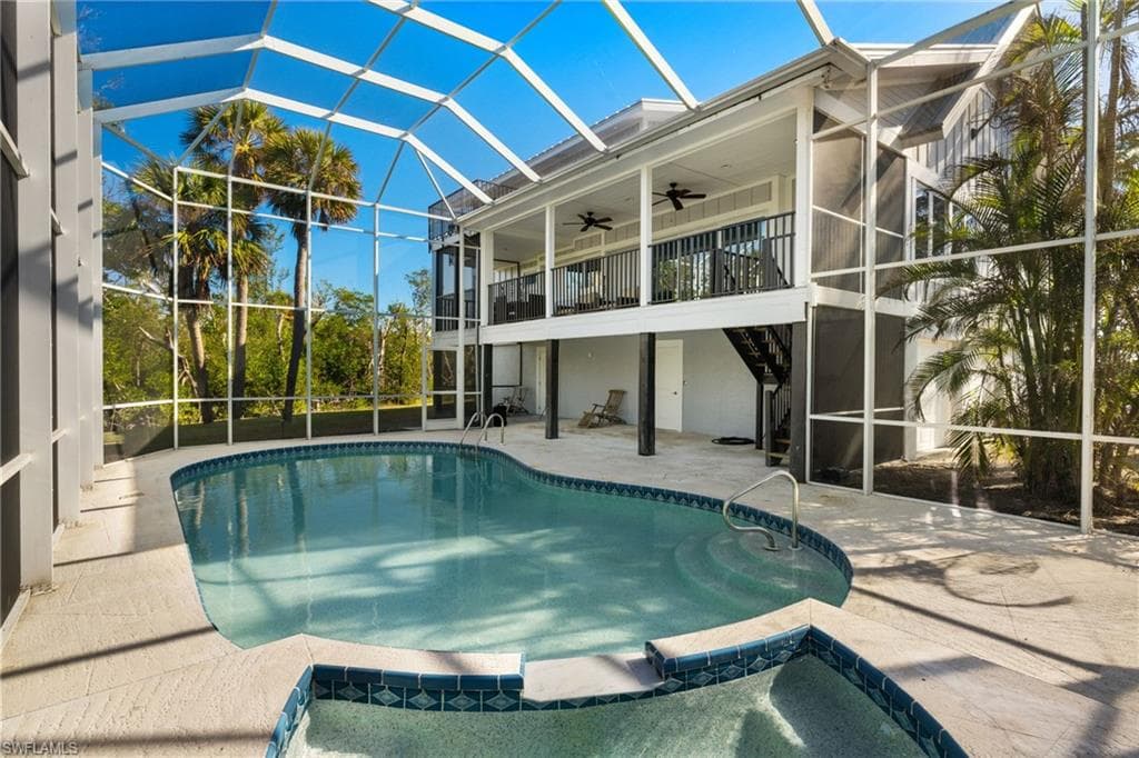 460 E Gulf DR, SANIBEL FL 33957-33