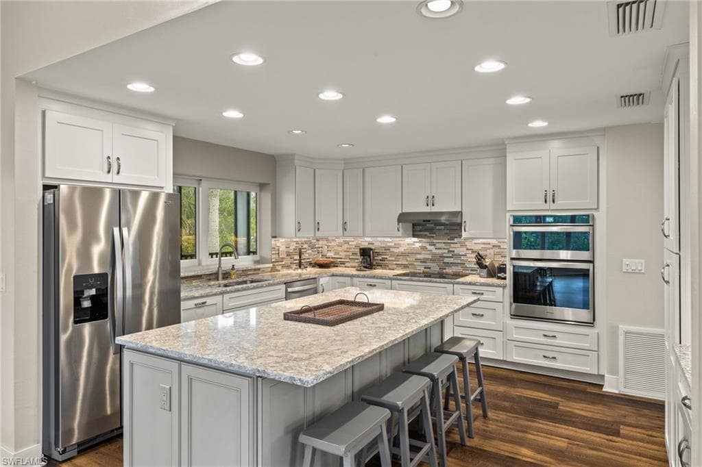 460 E Gulf DR, SANIBEL FL 33957-13