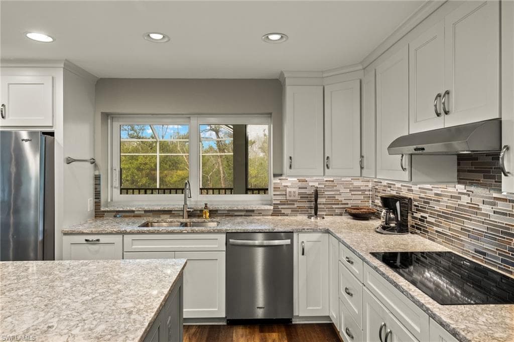 460 E Gulf DR, SANIBEL FL 33957-14