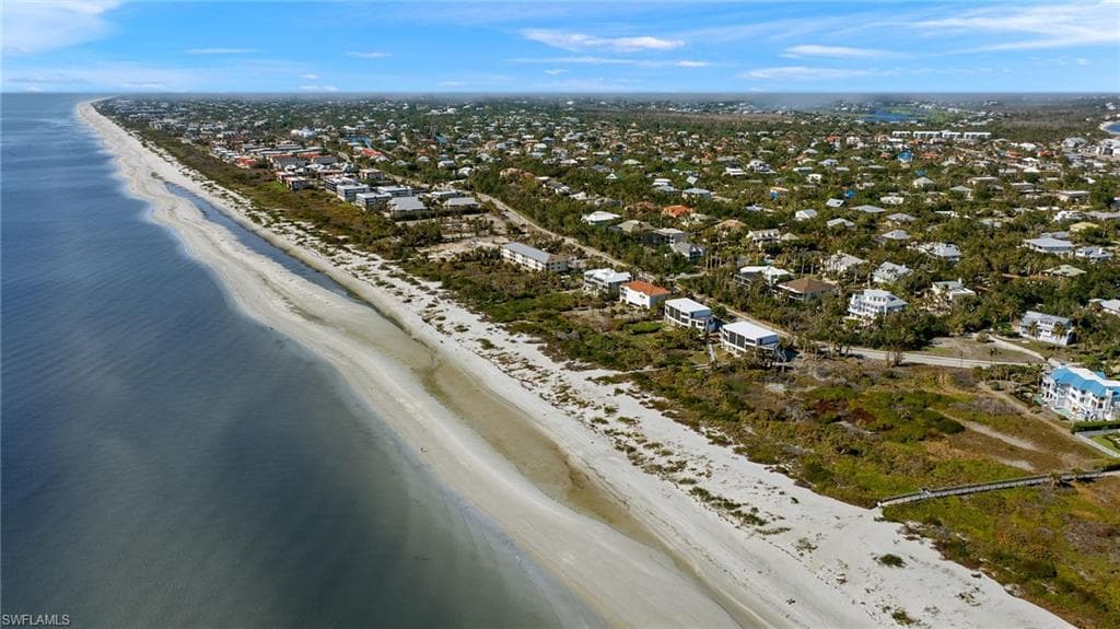 466 E Gulf DR, SANIBEL FL 33957-12