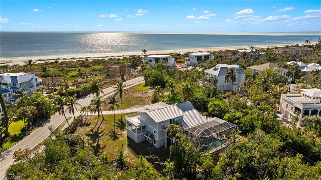 466 E Gulf DR, SANIBEL FL 33957-14