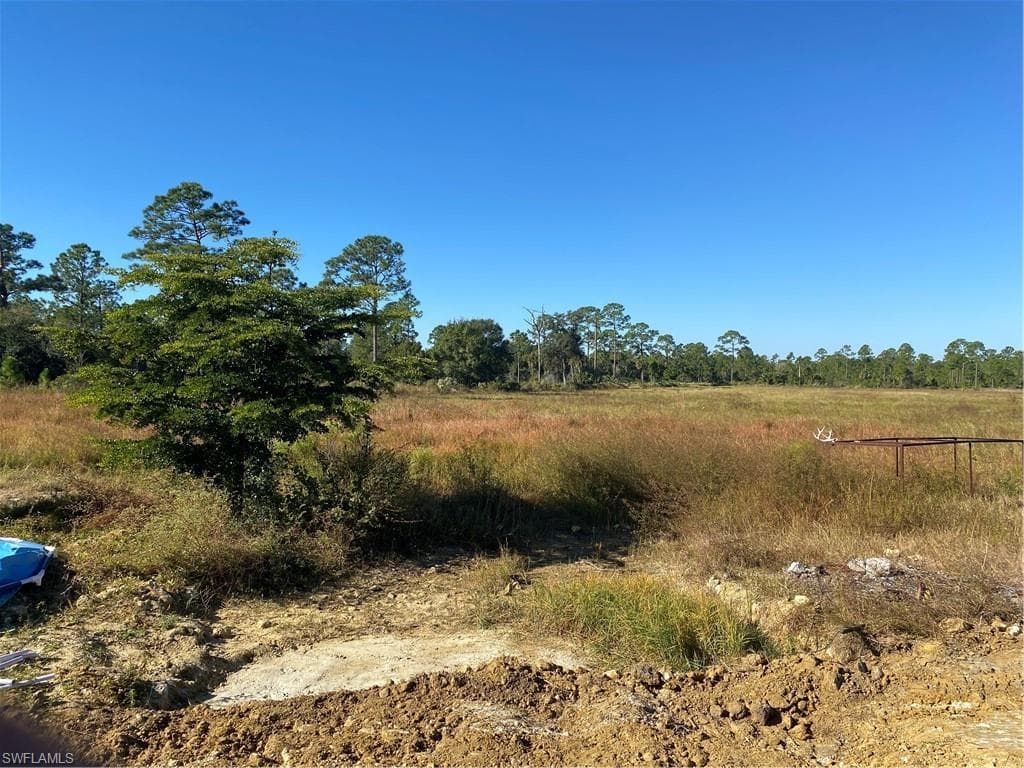 615 Kirby Thompson RD, FORT DENAUD FL 33935-10