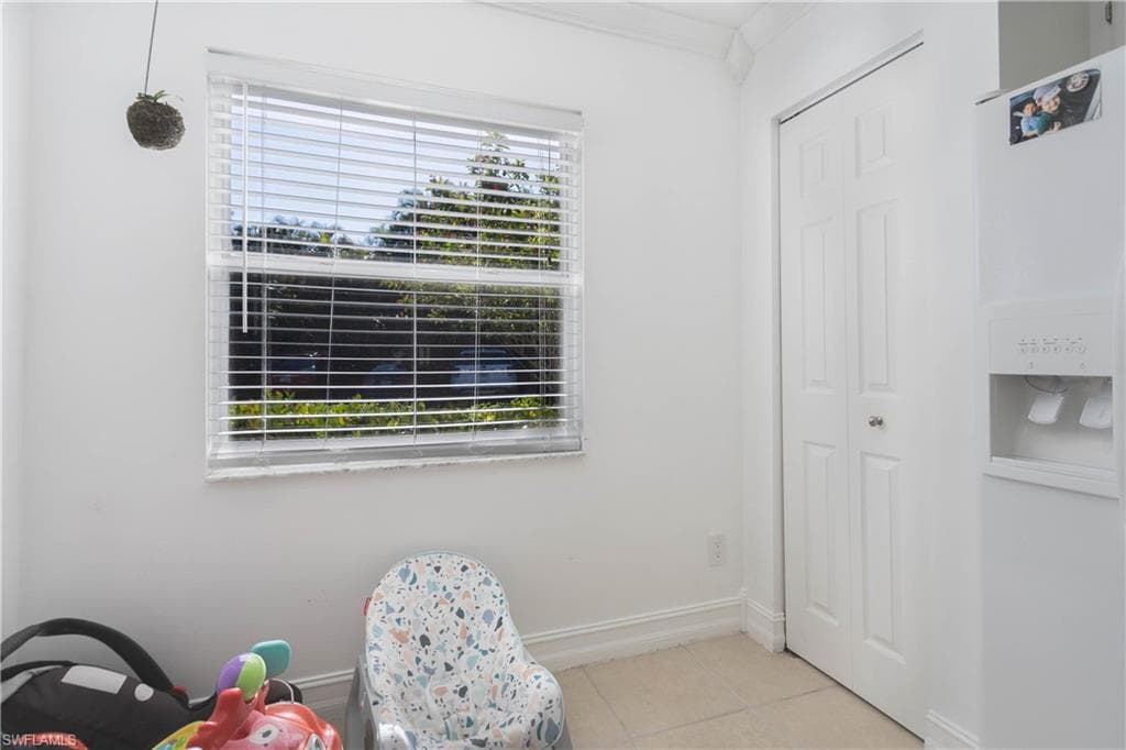 1392 Churchill CIR # 103, NAPLES FL 34116-12