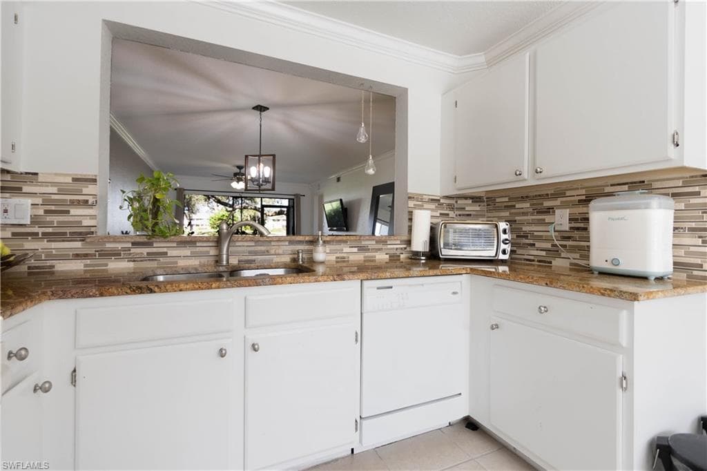 1392 Churchill CIR # 103, NAPLES FL 34116-4