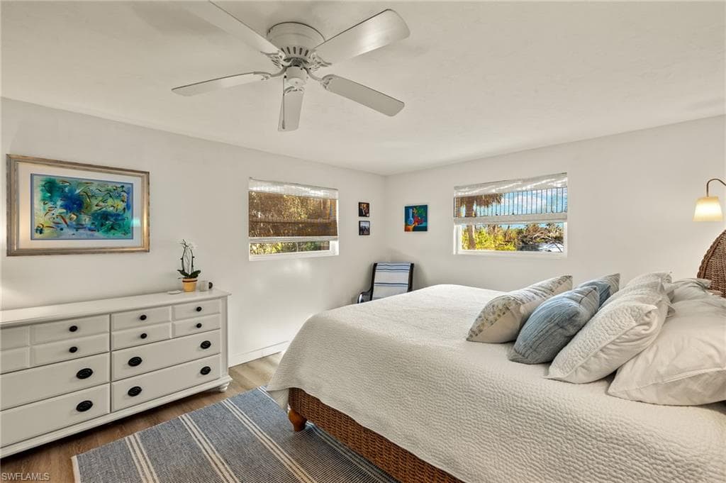 486 Lake Murex CIR, SANIBEL FL 33957-18