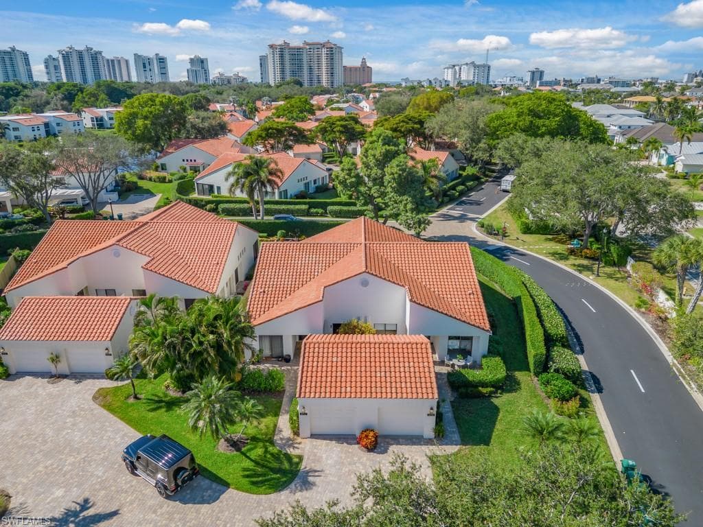 909 Reef Point CIR # 7, NAPLES FL 34108-27