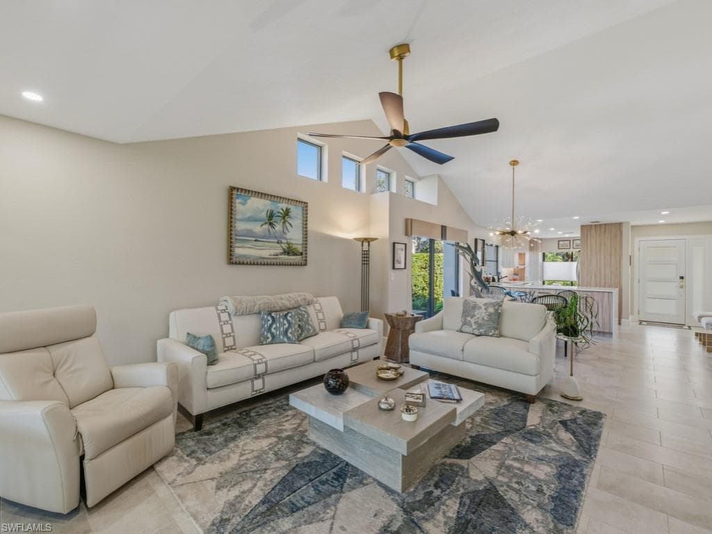 909 Reef Point CIR # 7, NAPLES FL 34108-14