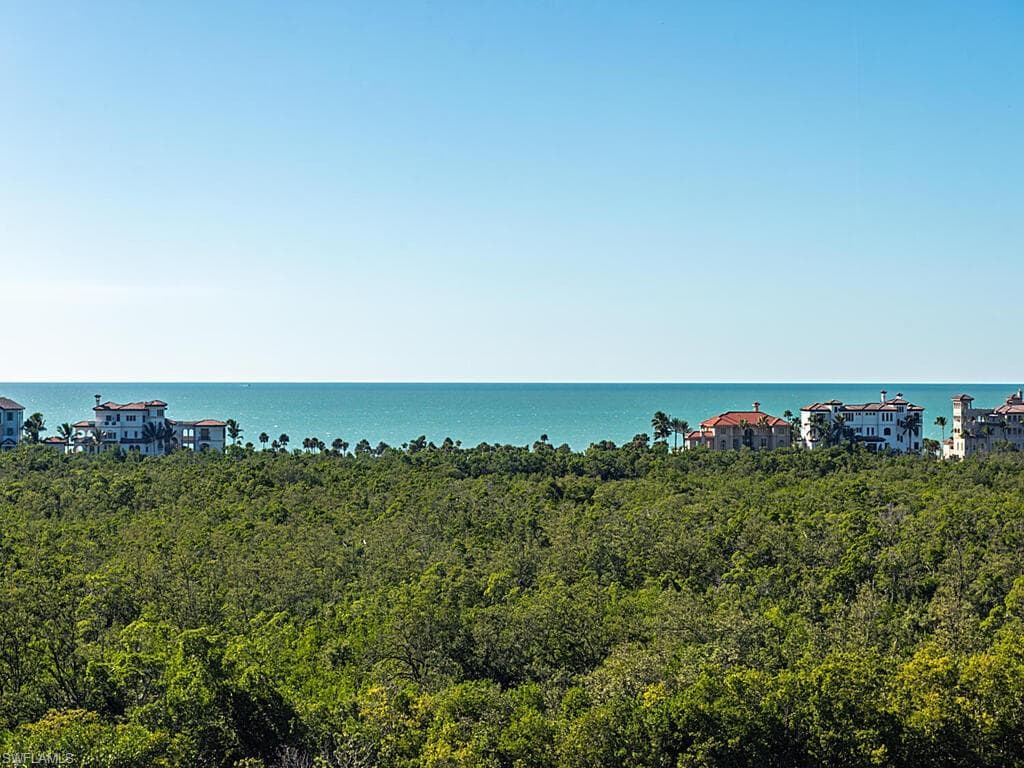 7515 Pelican Bay BLVD 9C-24