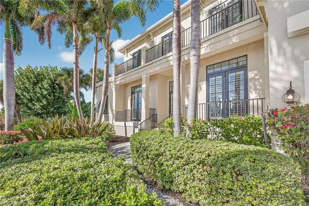 848 Angel Wing DR, SANIBEL FL 33957-5