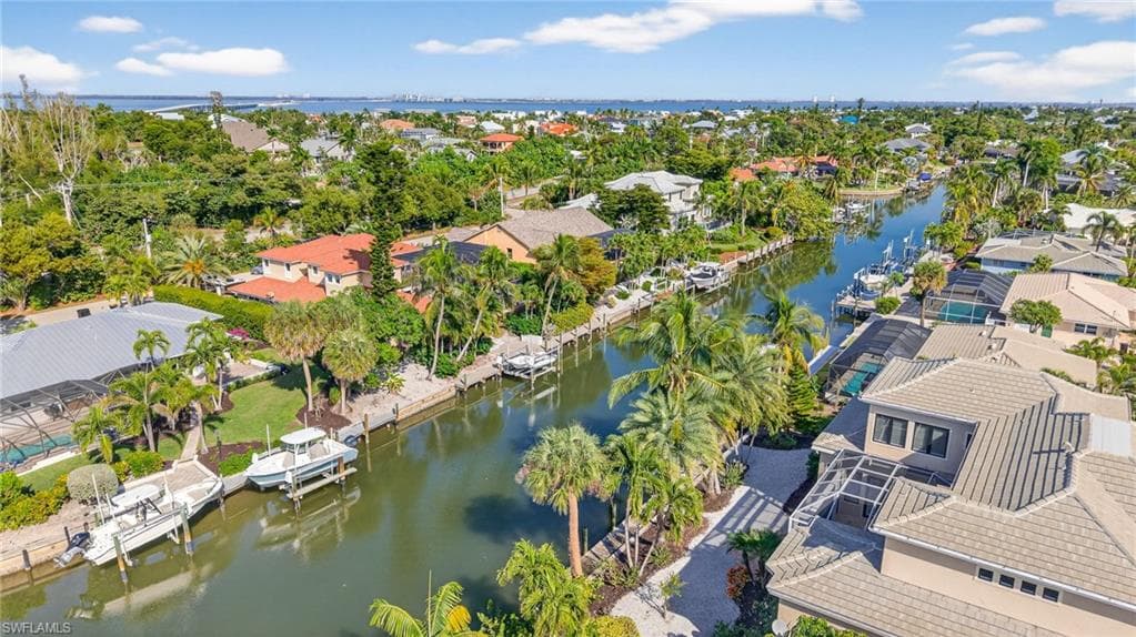 848 Angel Wing DR, SANIBEL FL 33957-2