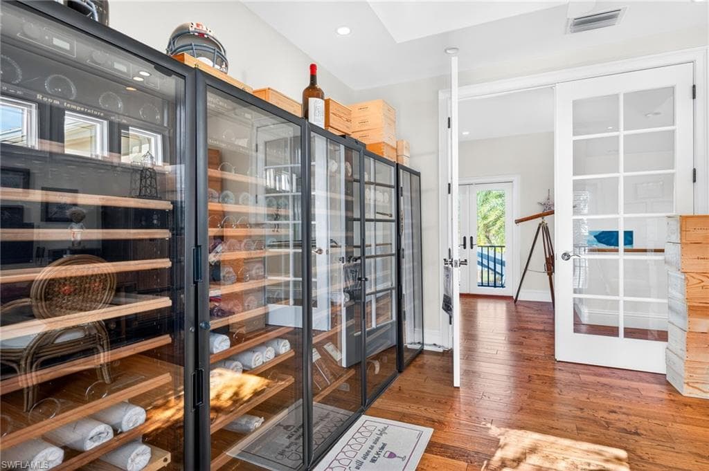 848 Angel Wing DR, SANIBEL FL 33957-31