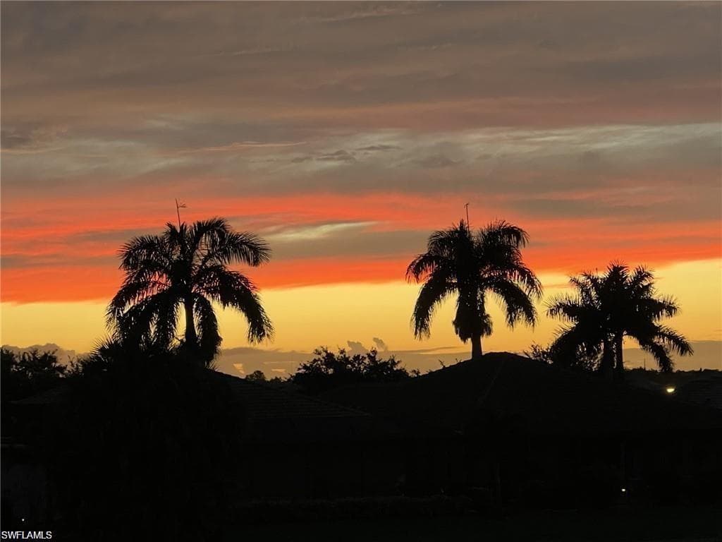 1115 Reserve CT # 201, NAPLES FL 34105-17