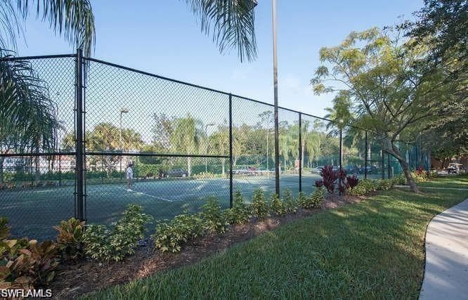 1115 Reserve CT # 201, NAPLES FL 34105-14