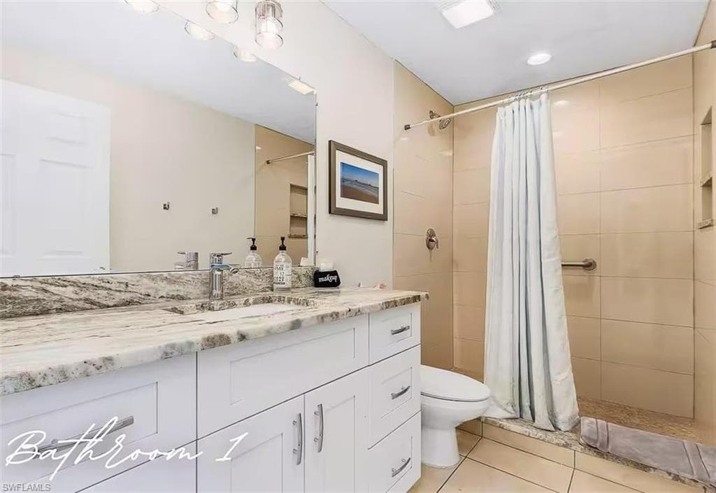 3024 Estey AVE, NAPLES FL 34104-10