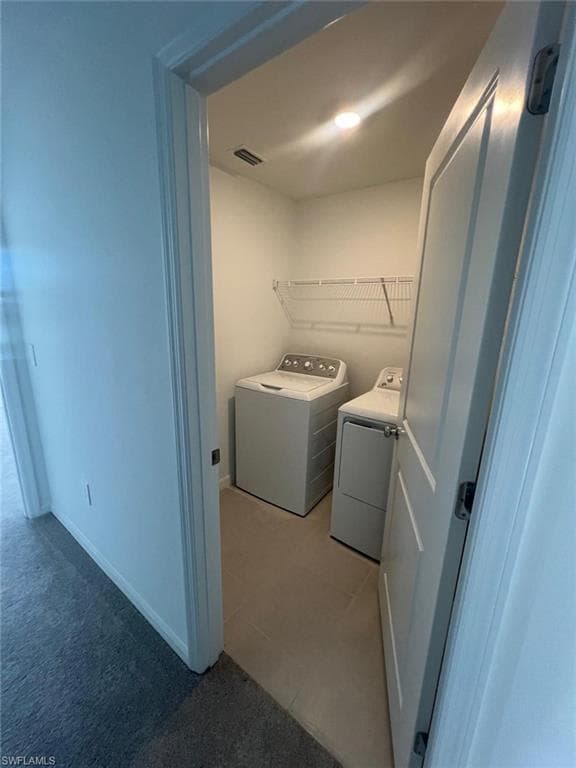 19501 Fairhill CT, LEHIGH ACRES FL 33974-5