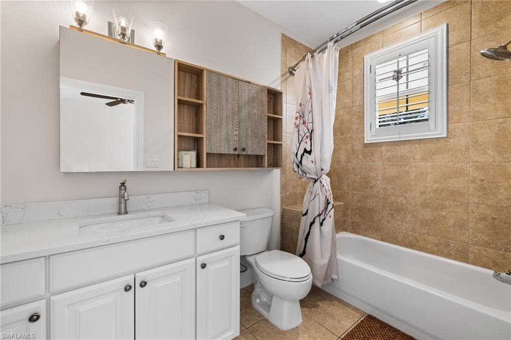 6320 English Oaks LN, NAPLES FL 34119-29