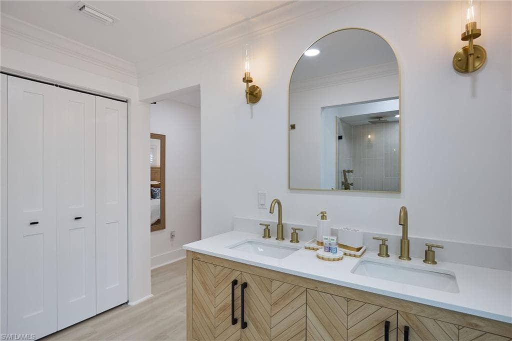1224 Kittiwake CIR, SANIBEL FL 33957-20