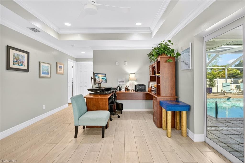 2243 Flora AVE, FORT MYERS FL 33907-13