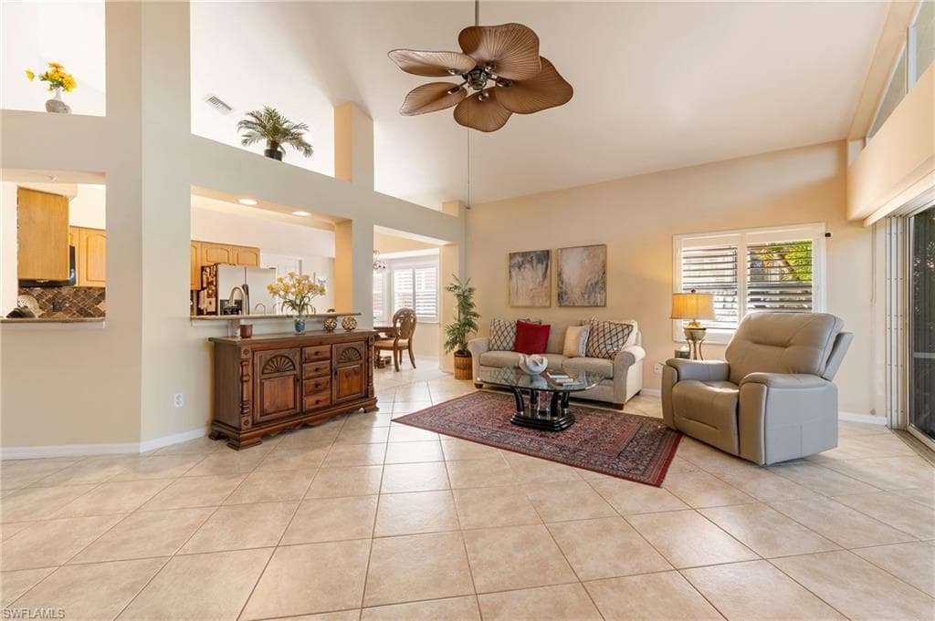 335 Pindo Palm DR, NAPLES FL 34104-3