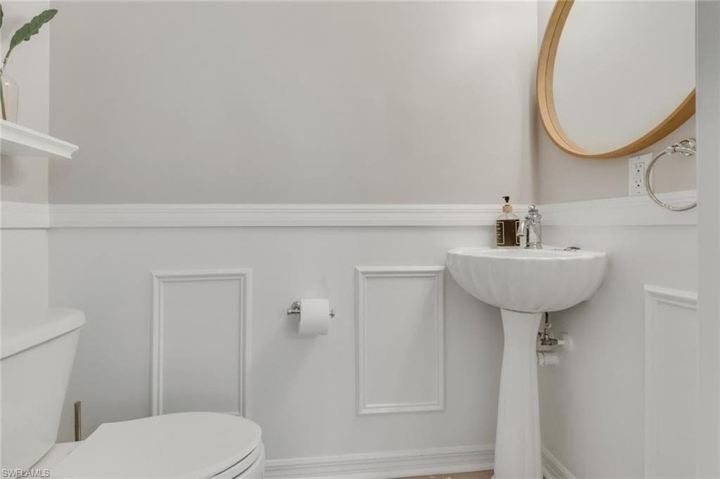 4536 Court WAY # 19D, NAPLES FL 34109-11