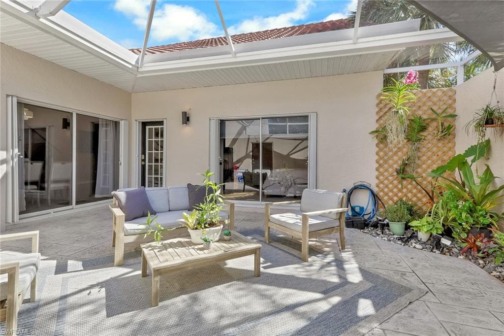 4536 Court WAY # 19D, NAPLES FL 34109-25