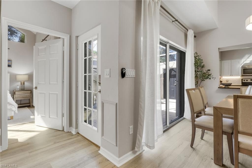 4536 Court WAY # 19D, NAPLES FL 34109-3