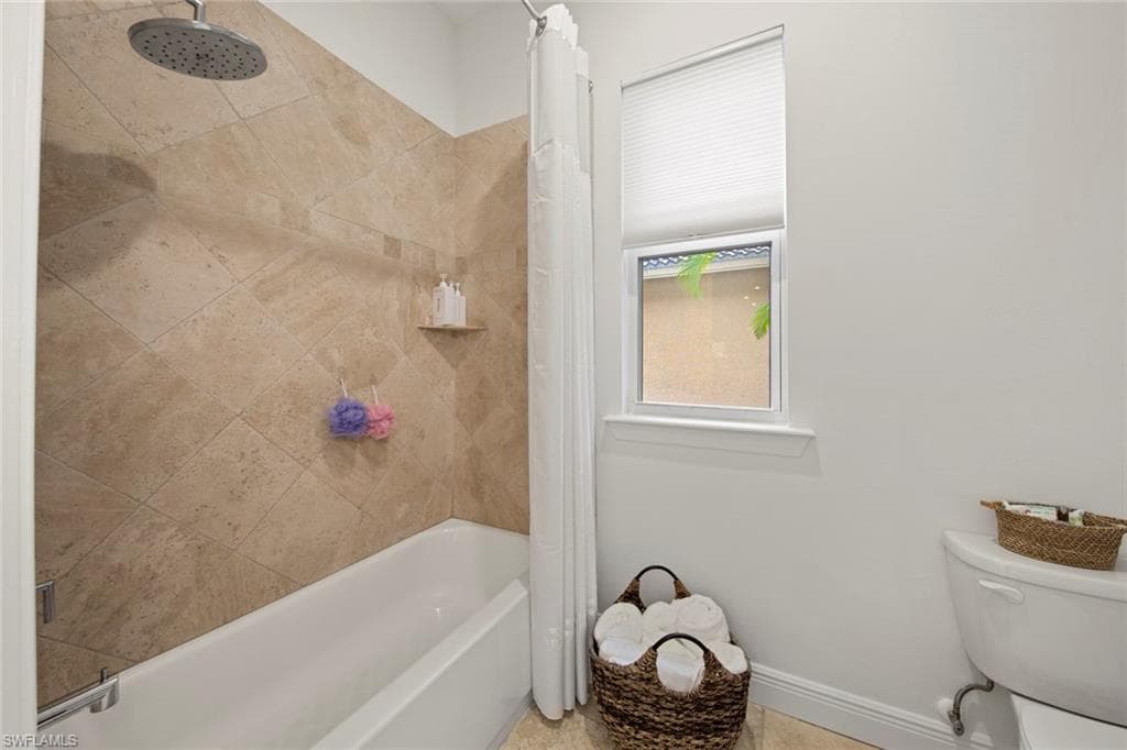 27153 Barefoot LN, BONITA SPRINGS FL 34135-31