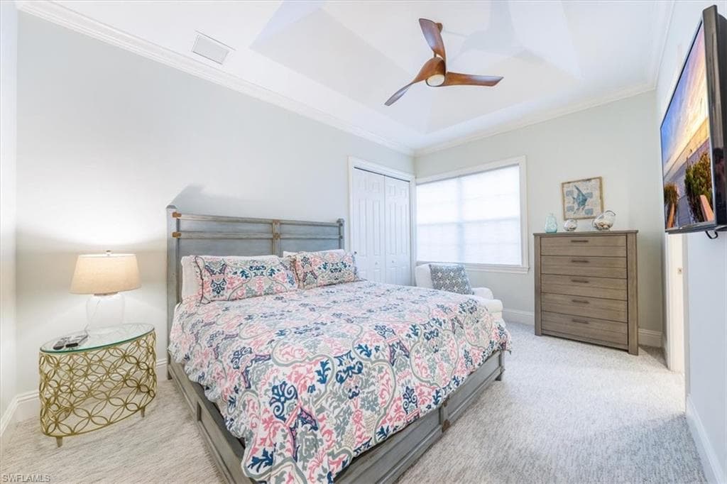 7128 Lemuria CIR # 702, NAPLES FL 34109-11