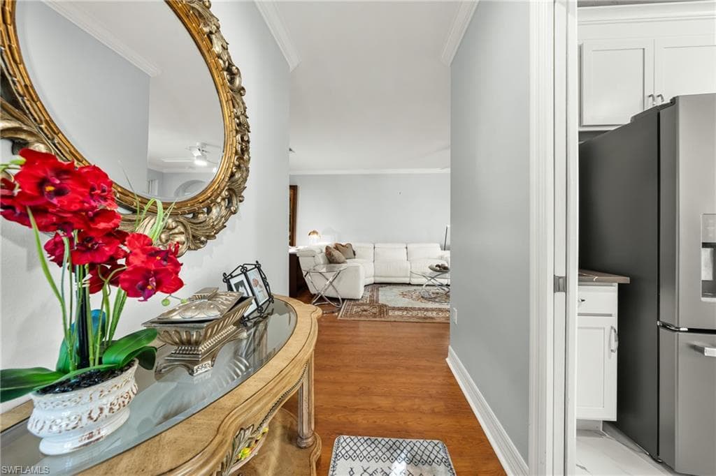 8310 Big Acorn CIR # 1002, NAPLES FL 34119-5