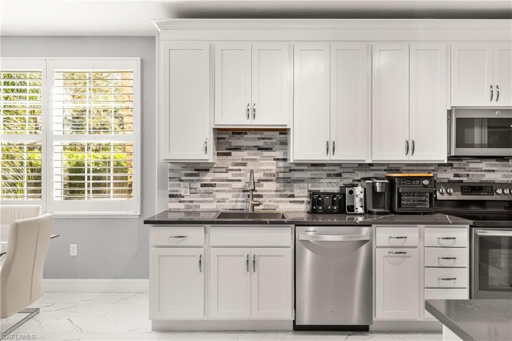 8310 Big Acorn CIR # 1002, NAPLES FL 34119-14