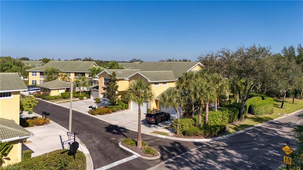 8310 Big Acorn CIR # 1002, NAPLES FL 34119-34