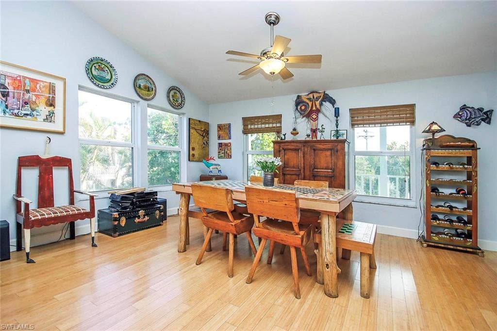 731 Nerita ST, SANIBEL FL 33957-7