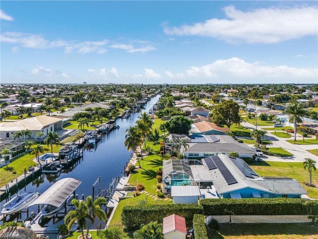 3005 SE 18th AVE, CAPE CORAL FL 33904-33