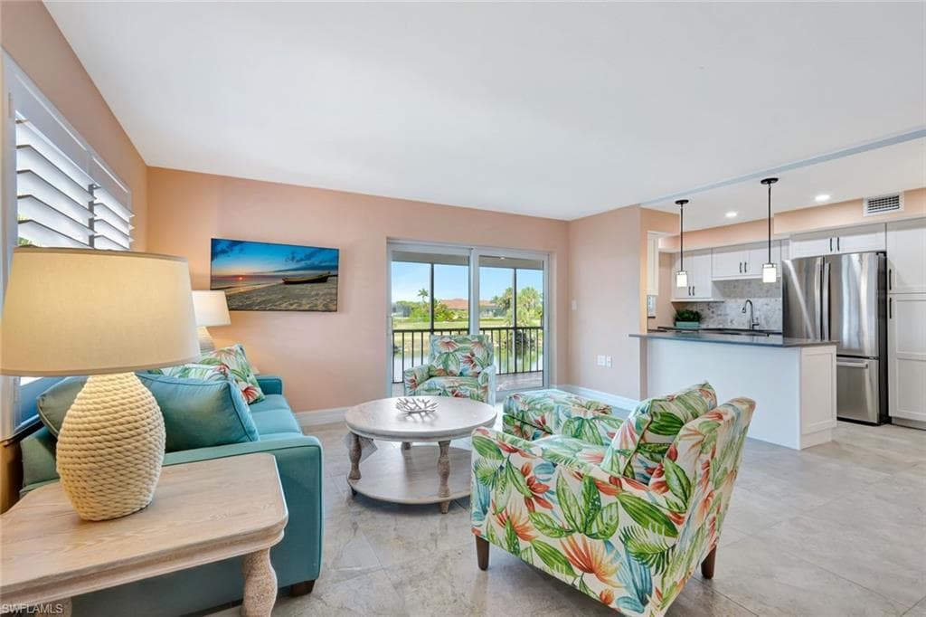 1610 Middle Gulf DR # B3, SANIBEL FL 33957-4