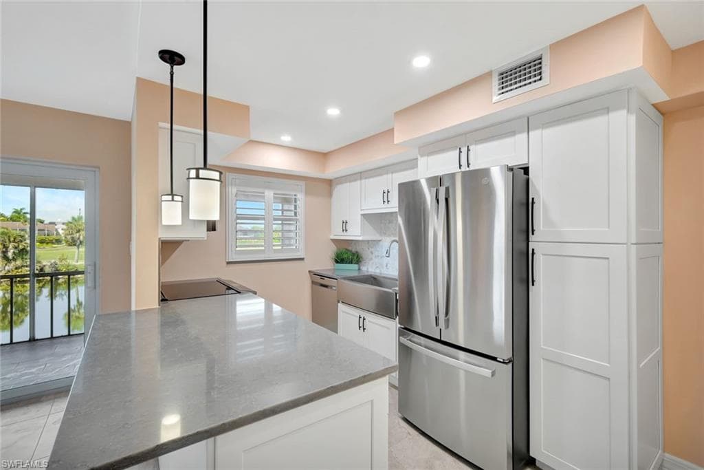 1610 Middle Gulf DR # B3, SANIBEL FL 33957-13