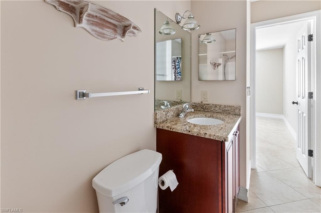 829 W Elkcam CIR # 208, MARCO ISLAND FL 34145-16