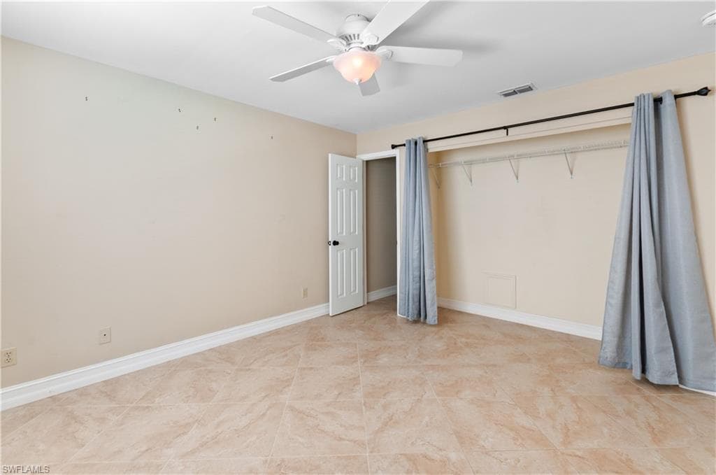 829 W Elkcam CIR # 208, MARCO ISLAND FL 34145-11
