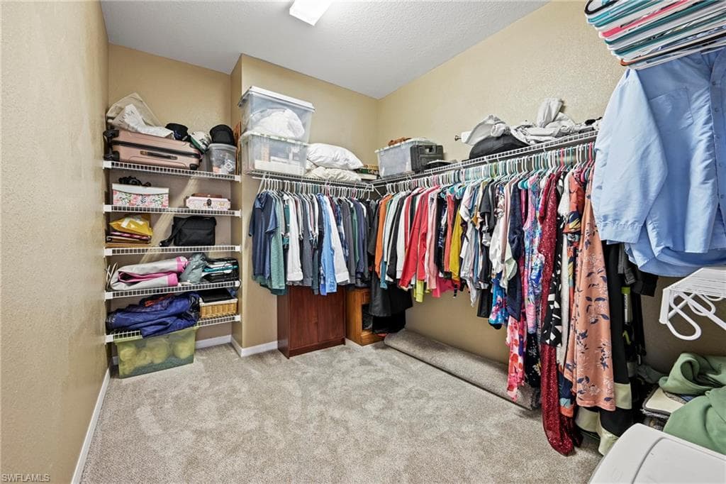 20092 Larino LOOP, ESTERO FL 33928-27