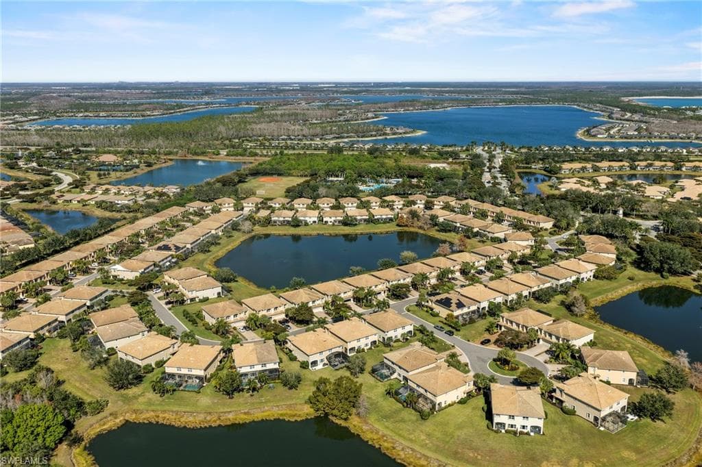 20092 Larino LOOP, ESTERO FL 33928-33