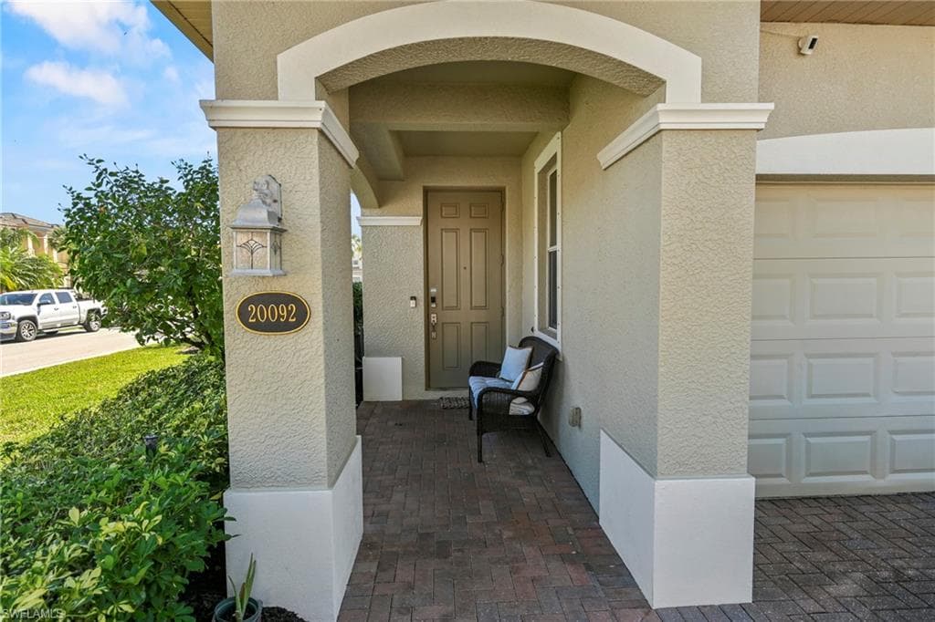 20092 Larino LOOP, ESTERO FL 33928-3