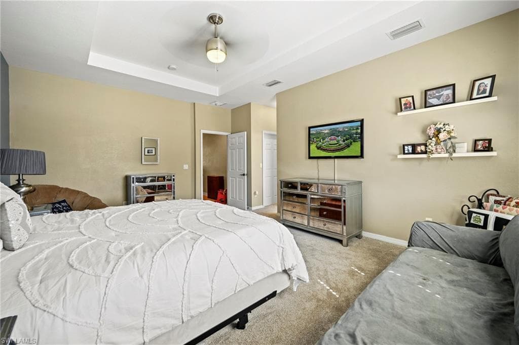 20092 Larino LOOP, ESTERO FL 33928-24